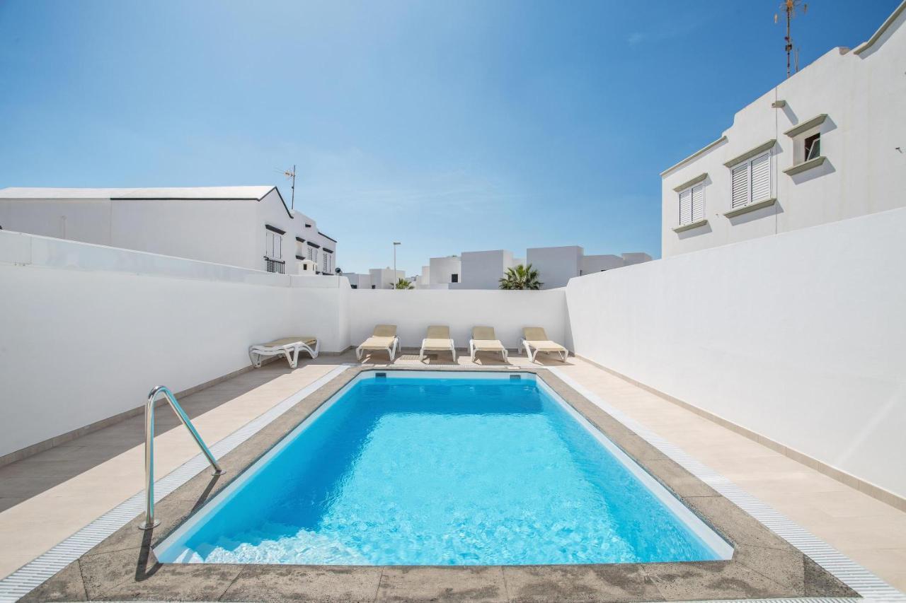 Casa Oasis Tías Exterior foto
